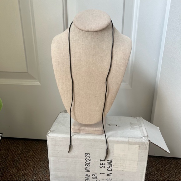 Leather wrap thin dainty bracelet choker necklace fang tooth accent - Picture 2 of 4